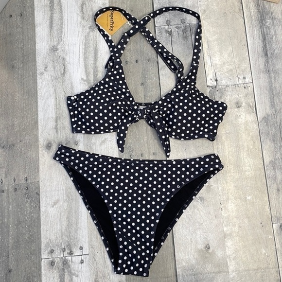 Nwt 2 piece bikini. Black‎ and white polka dot.  Size small - Picture 1 of 11